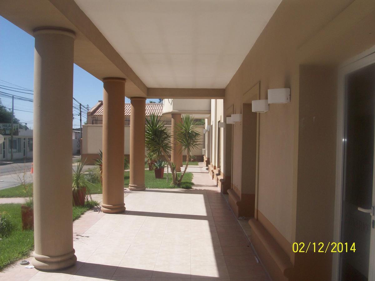 Hotel Del Centro Aimogasta Bagian luar foto