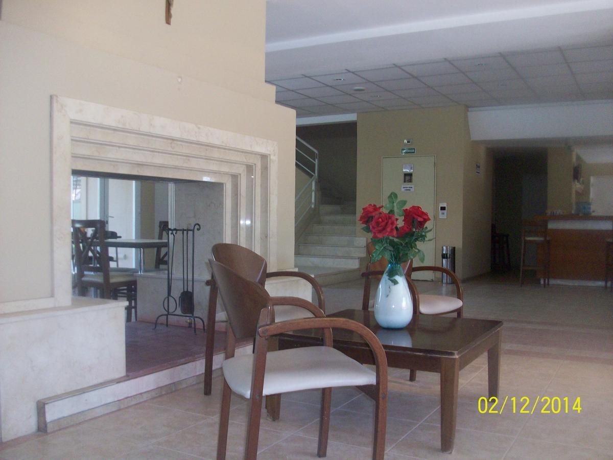 Hotel Del Centro Aimogasta Ruang foto