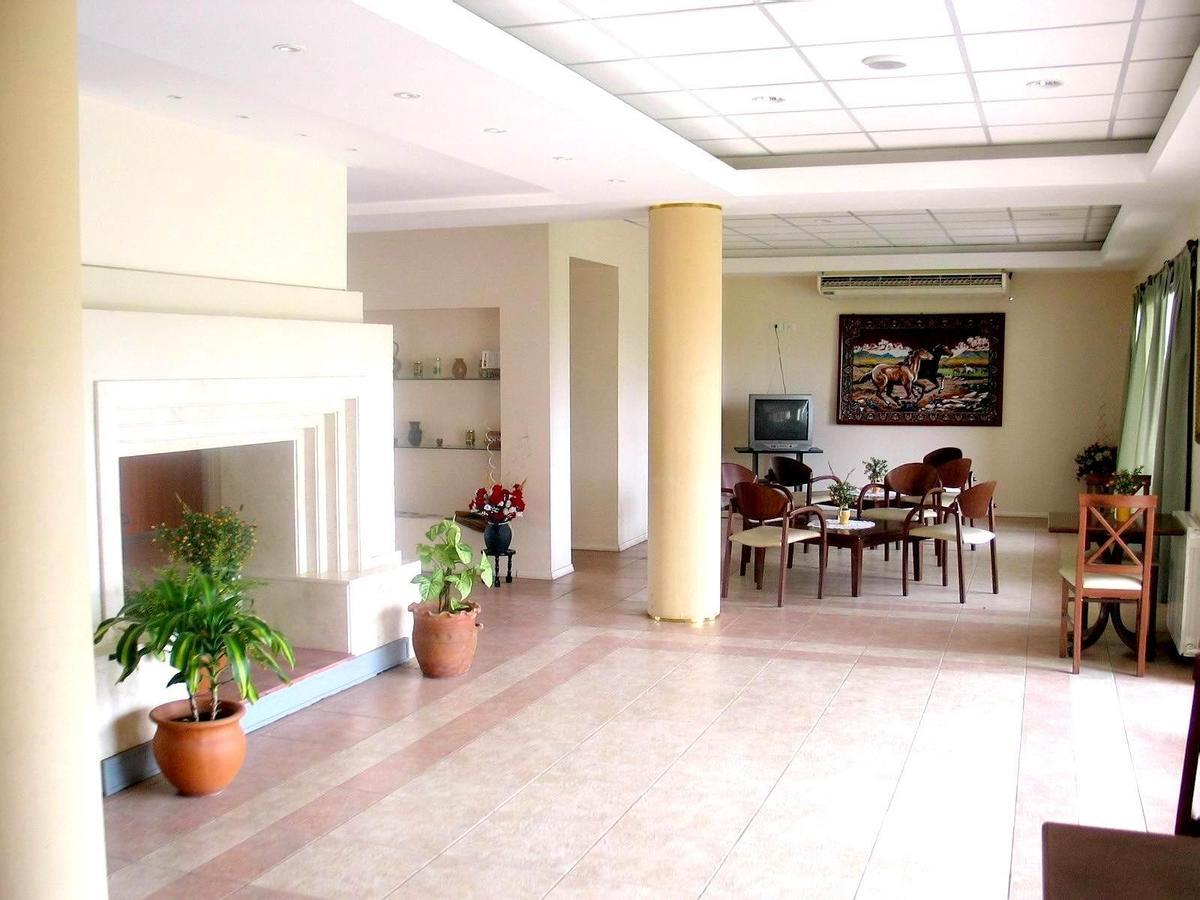 Hotel Del Centro Aimogasta Bagian luar foto
